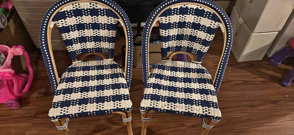 Tommy Hilfiger wicker chairs and table (child)