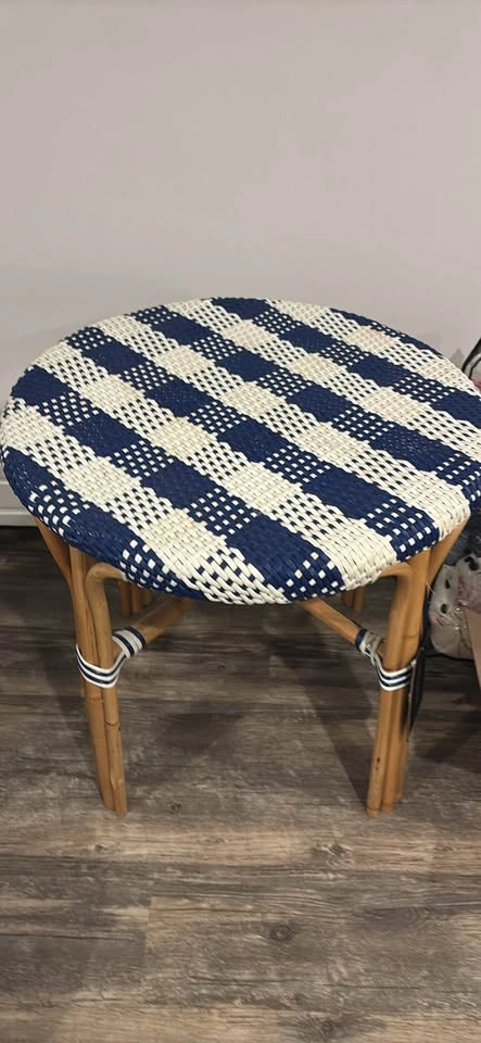 Tommy Hilfiger wicker chairs and table (child) - photo 4