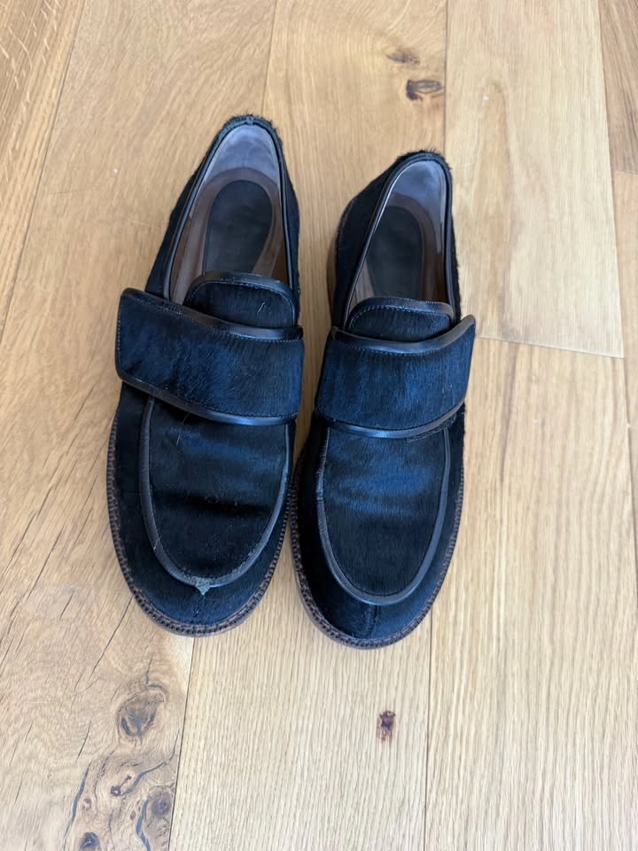 Furry Black Loafers with Strap size 37 / 6.5 - photo 2