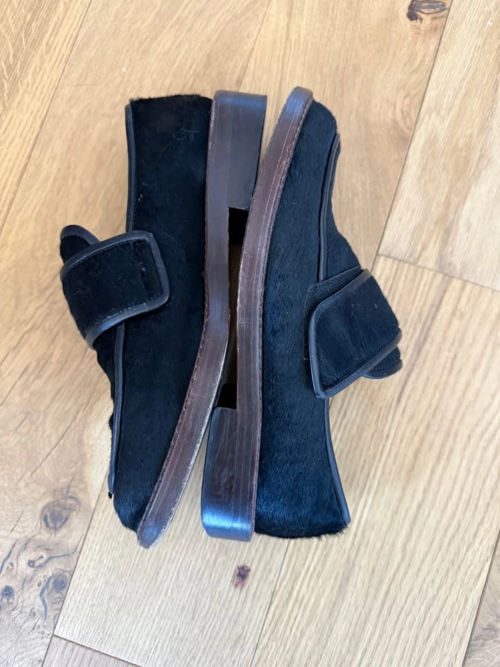 Furry Black Loafers with Strap size 37 / 6.5 - photo 3