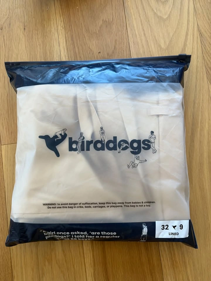 Birddogs golf shorts. 32 waist 9 inch length with built in liner - photo 2