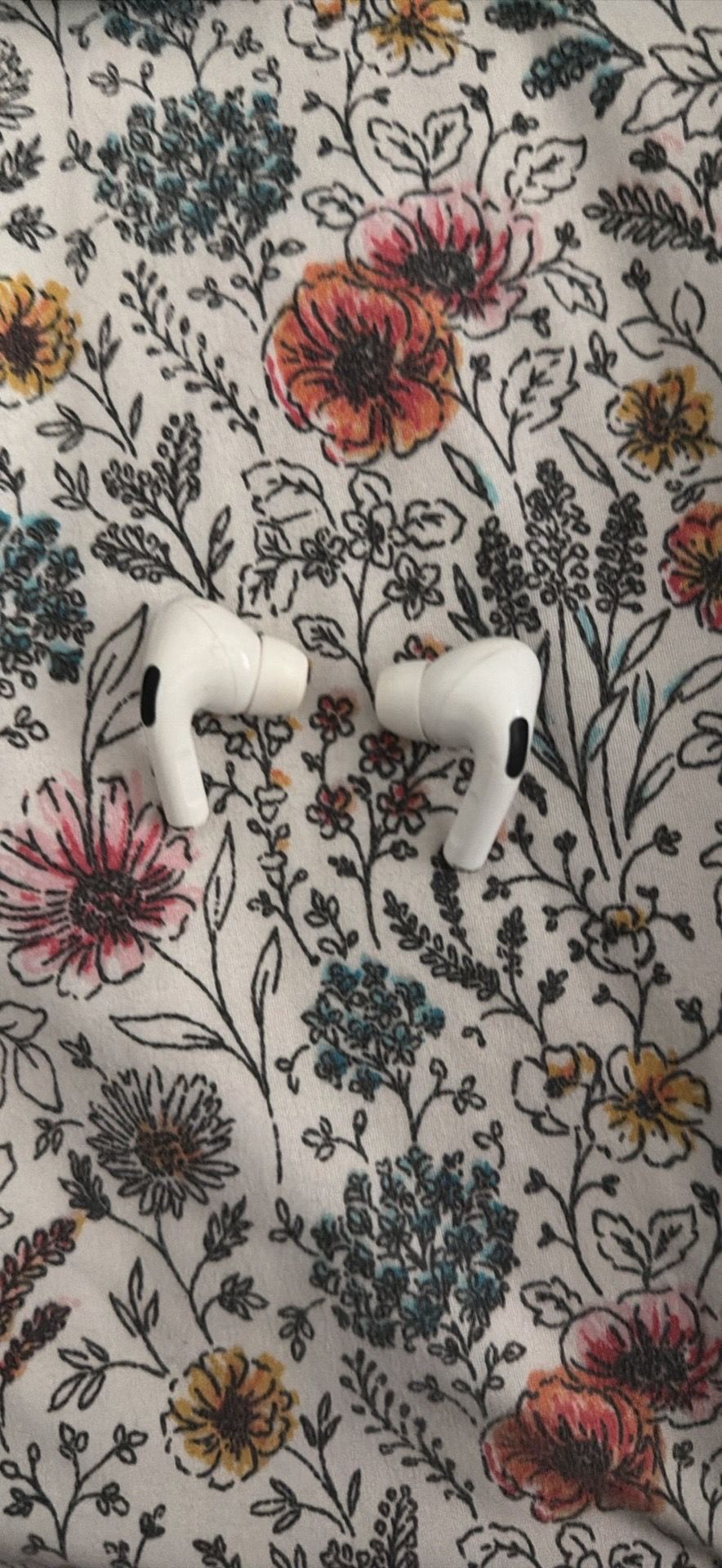 Apple AirPods Pro First Generation Earbuds