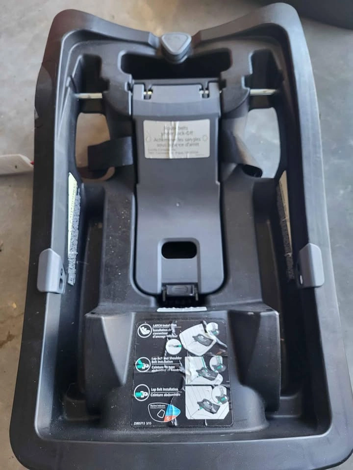 Infant car seat - photo 3