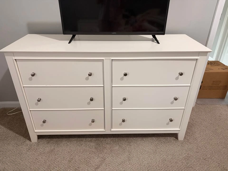 King Bedroom Set - Mattress Not Included - photo 5