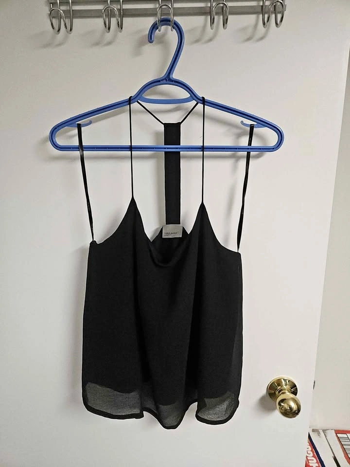 Womens shirts - Size Large