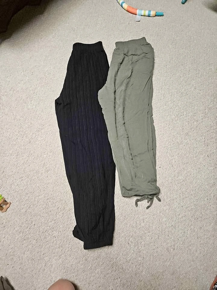 Womens summer pants - Size 8/10
