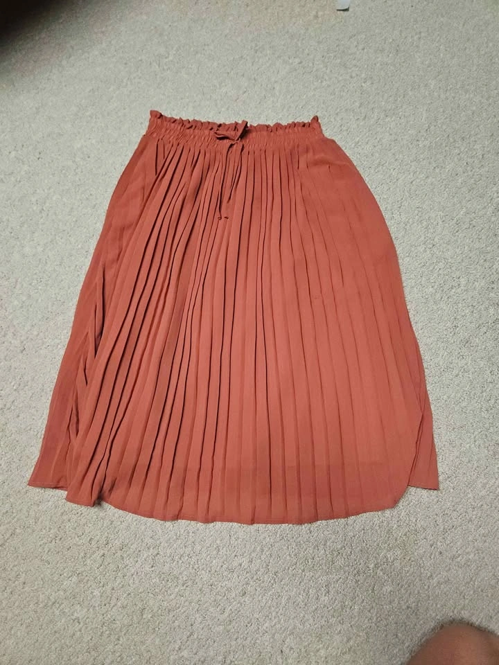Womens skirts - Size 8/10 - photo 3