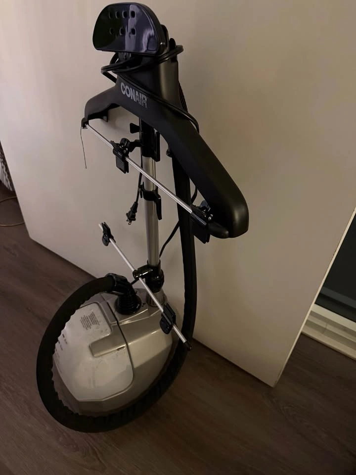 Conair GS28NXC Garment Upright Steamer with Microban - photo 3