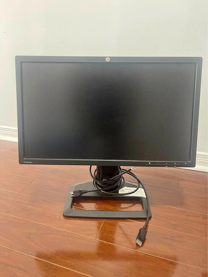 HP ZR2240w Monitor x 2 $25 each or $45 both