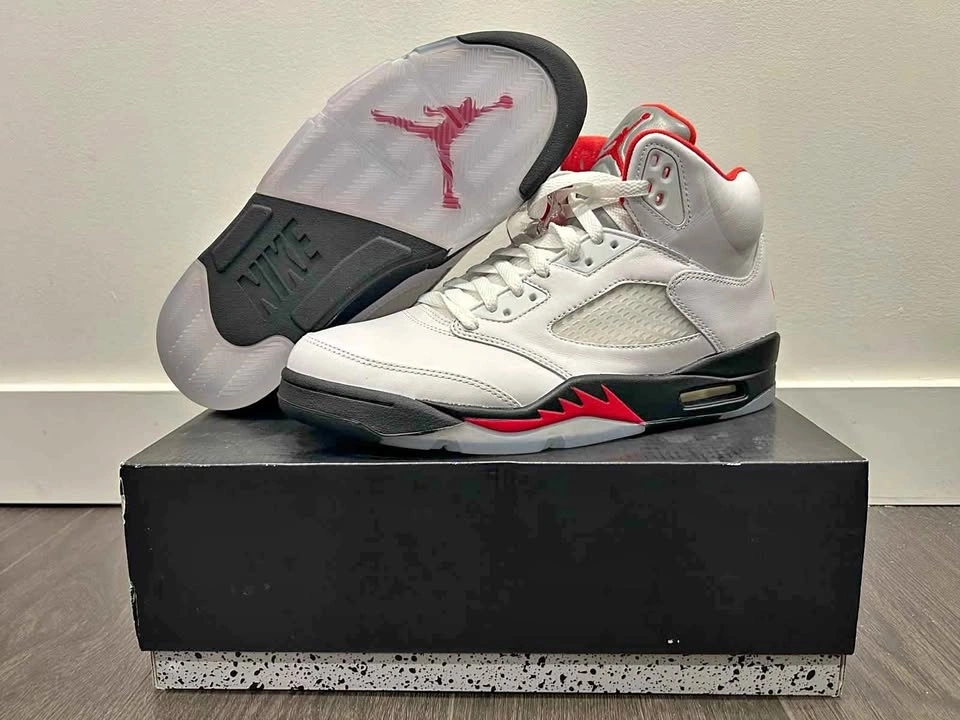 Nike Air Jordan 5 Retro White Fire Red Black Size 10