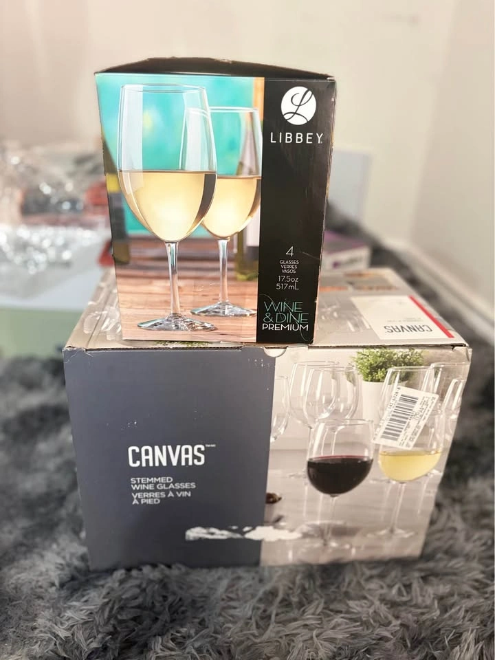 Libbey and Canvas Wine Glass Sets (16 pieces total) - photo 2