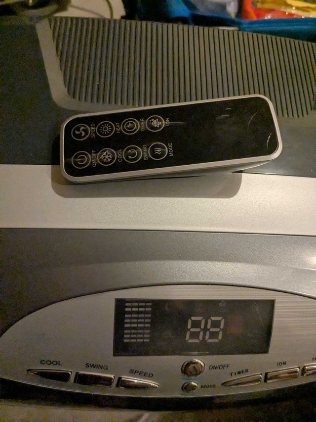 Costway Air Cooler and Heater - photo 4