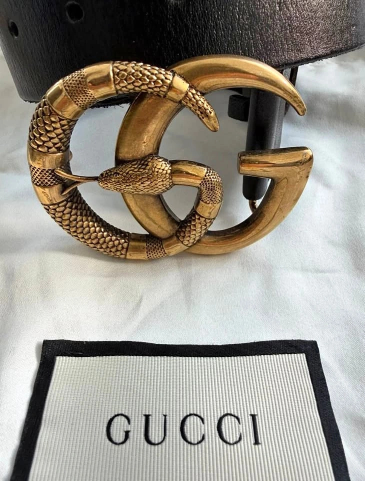 Gucci Black Leather Belt with Double G Snake Buckle