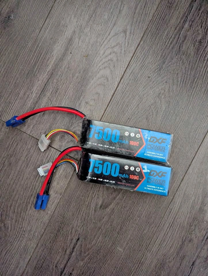 DXF 7500mAh 100C LiPo Batteries