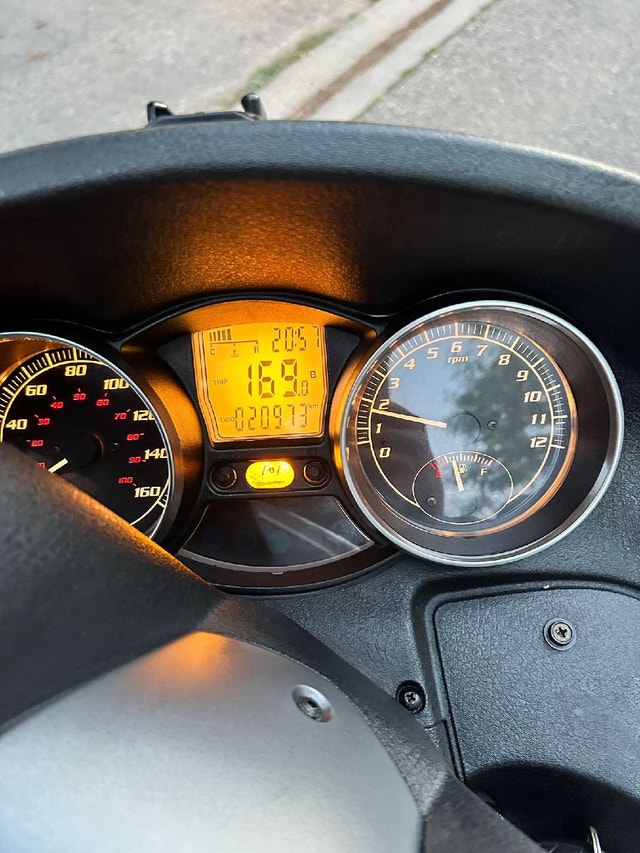 Piaggio MP3 250 for sale - photo 5