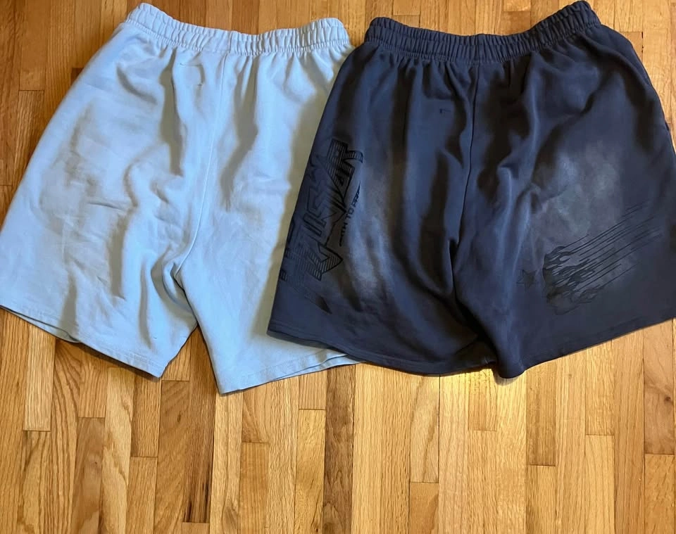 Hellstar shorts - 2 pairs - photo 2