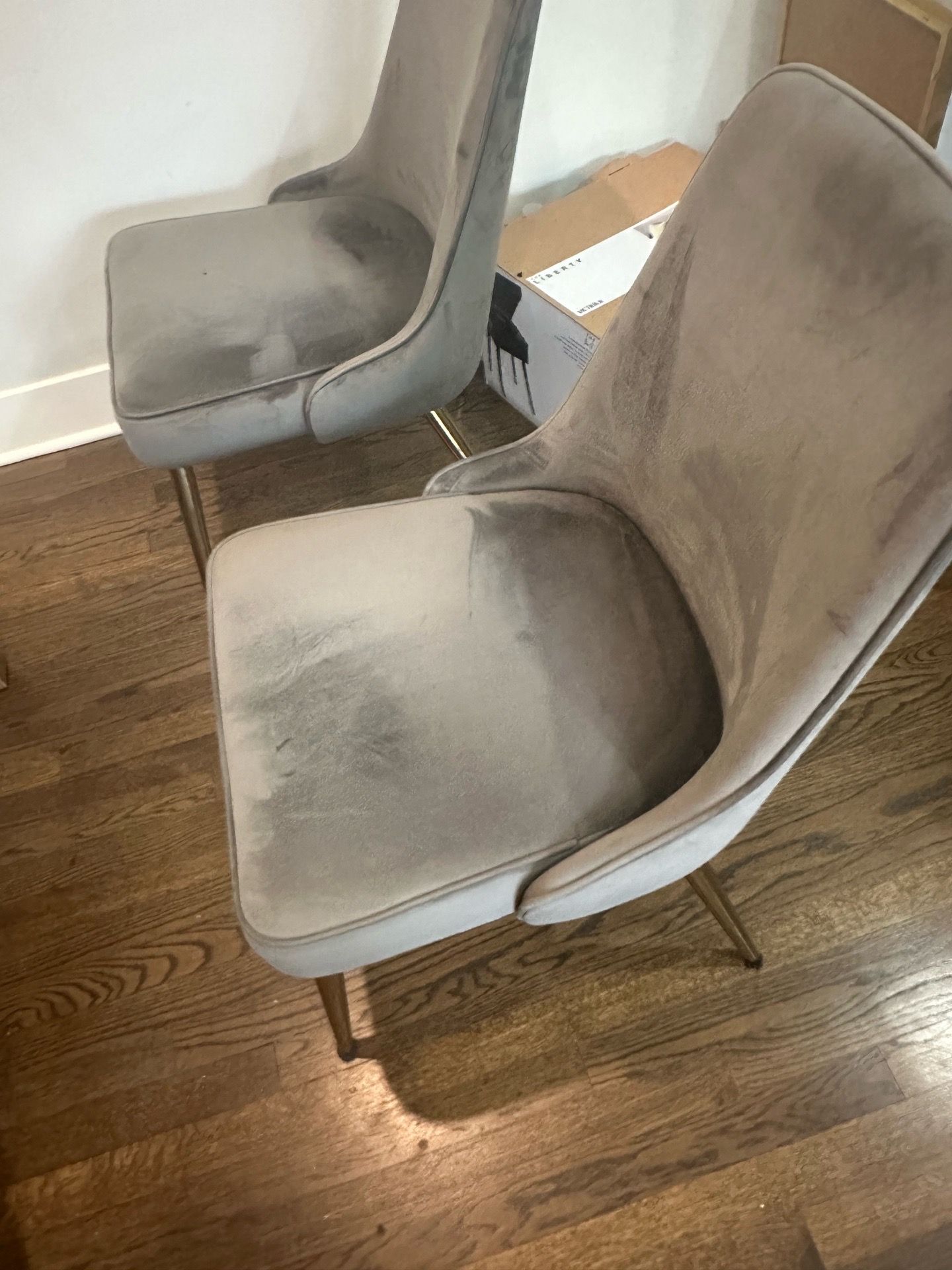 Set of 4 Mid-Century Modern Grey Velvet Dining Chairs - photo 2