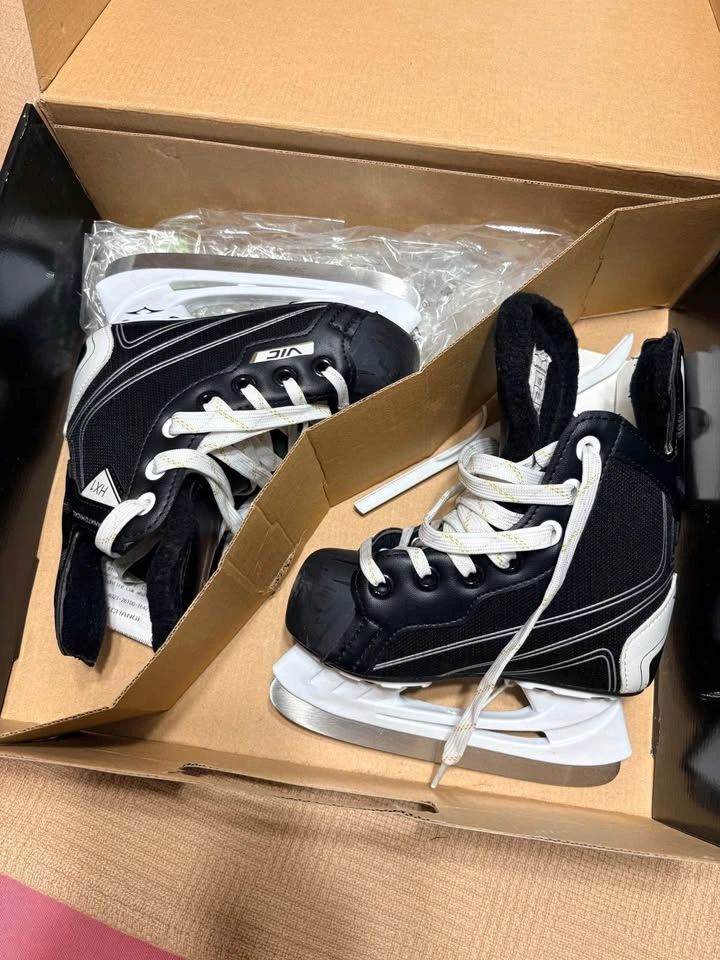 Toddler Hockey Skates - Size 11Y