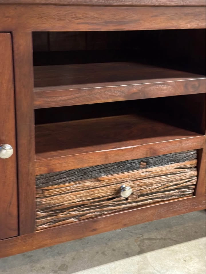 Beautiful wooden tv stand built with repurposed wood from railro - photo 2