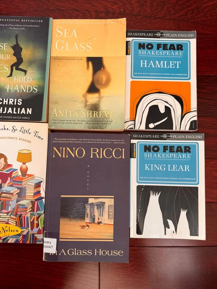 Assorted Books - photo 4