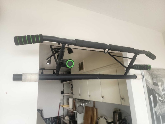 Pull Up Bar Door Frame