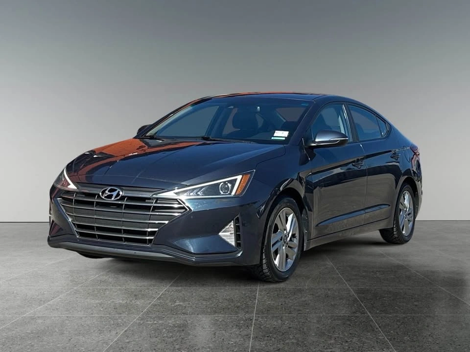 2020 Hyundai Elantra - photo 2
