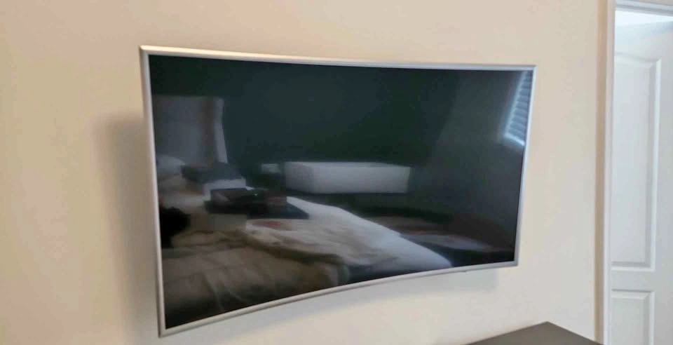 Samsung Curved Smart TV