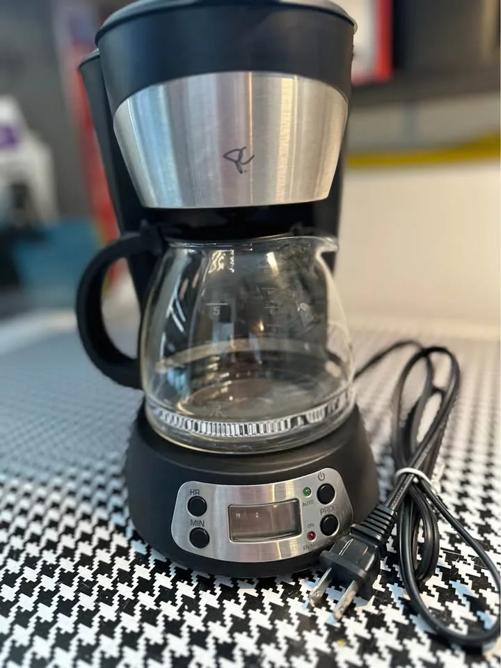 5-Cup Programmable Coffee Maker – Compact & Reliable image indicator(9)