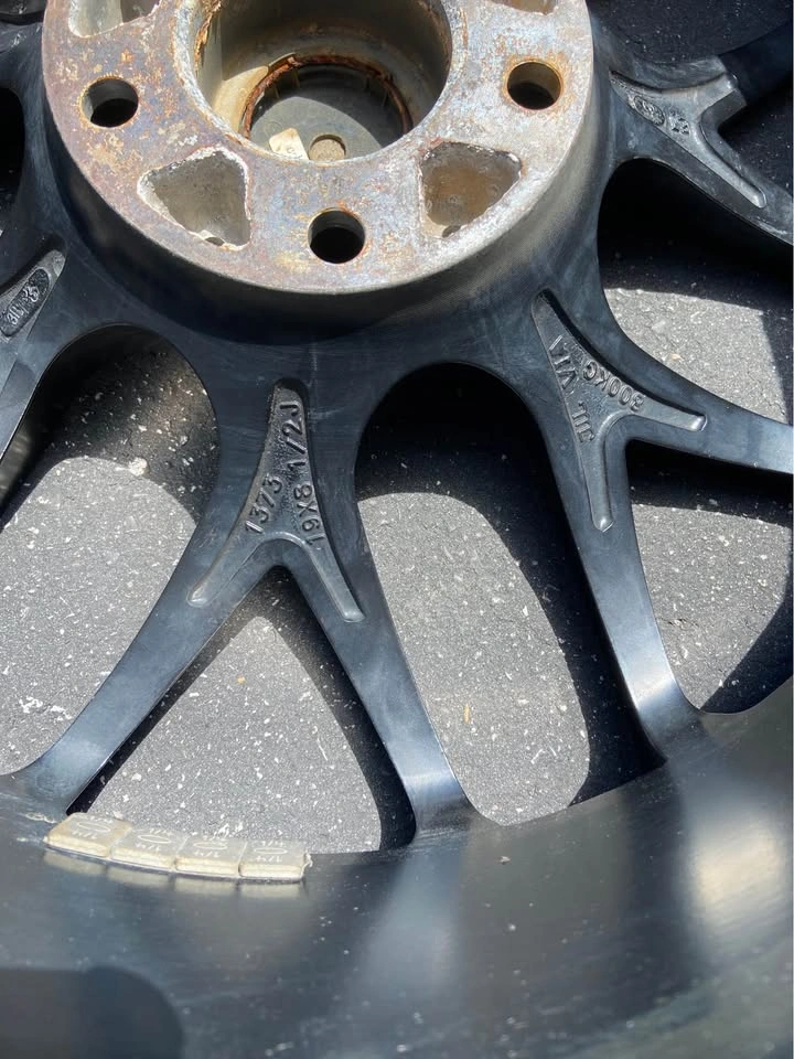 VMR 710 Style 19x8.5 ET35 5x120 Black Alloy Wheel - photo 3