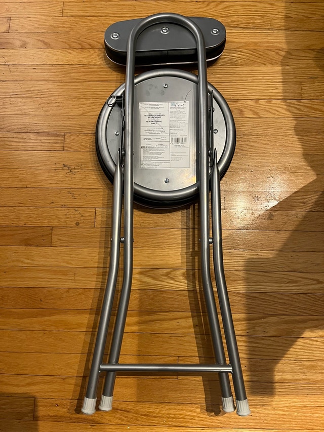 Folding Chair - photo 4