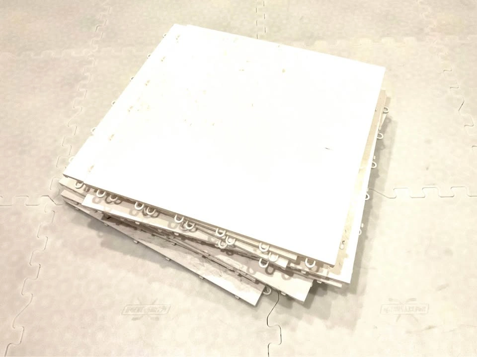 10 Hockey Synthetic Ice Tiles (18”x18” each) - photo 2