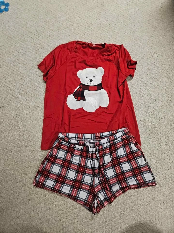 Womens pajamas - Size medium - photo 2