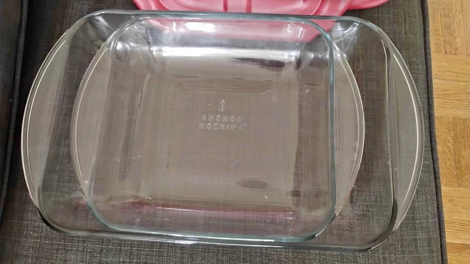 Anchor Glass container