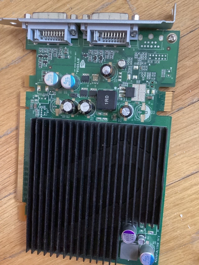 Apple Mac Nvidia P345, EMC 2122 video card - photo 2