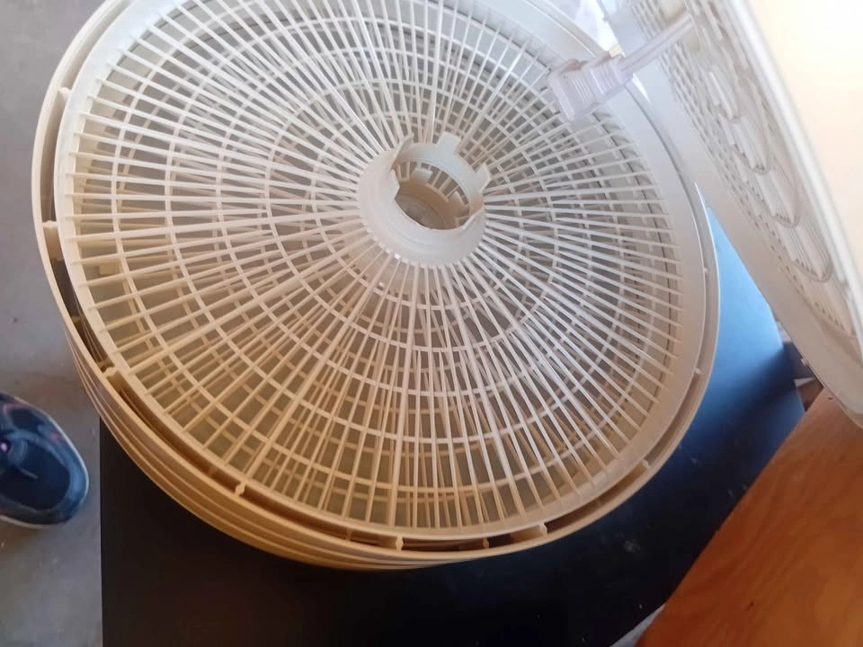 Food Dehydrator - Snackmaster by American Harvest - photo 3