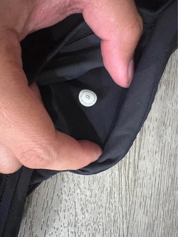 lululemon shorts - photo 3