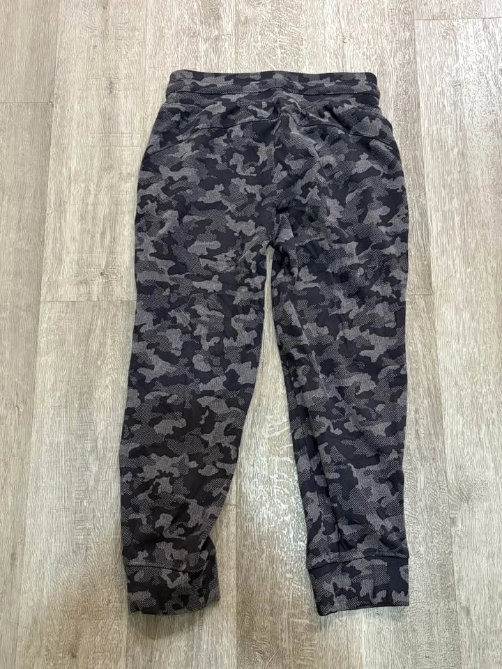 lululemon joggers size 6 - photo 2
