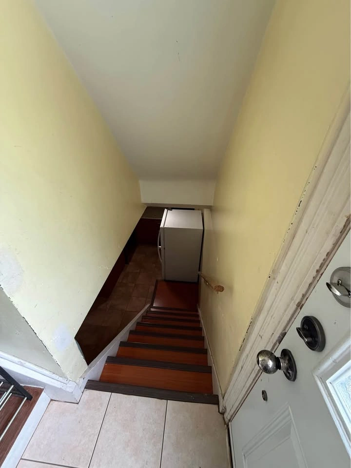 2 Beds 1 Bath - Apartment - photo 3