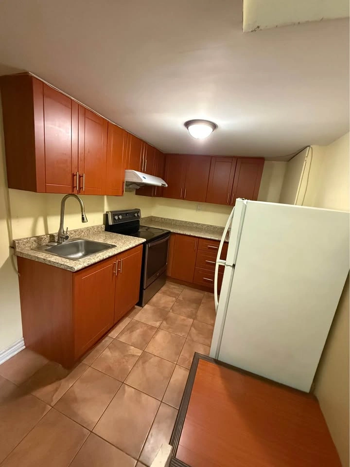 2 Beds 1 Bath - Apartment - photo 4
