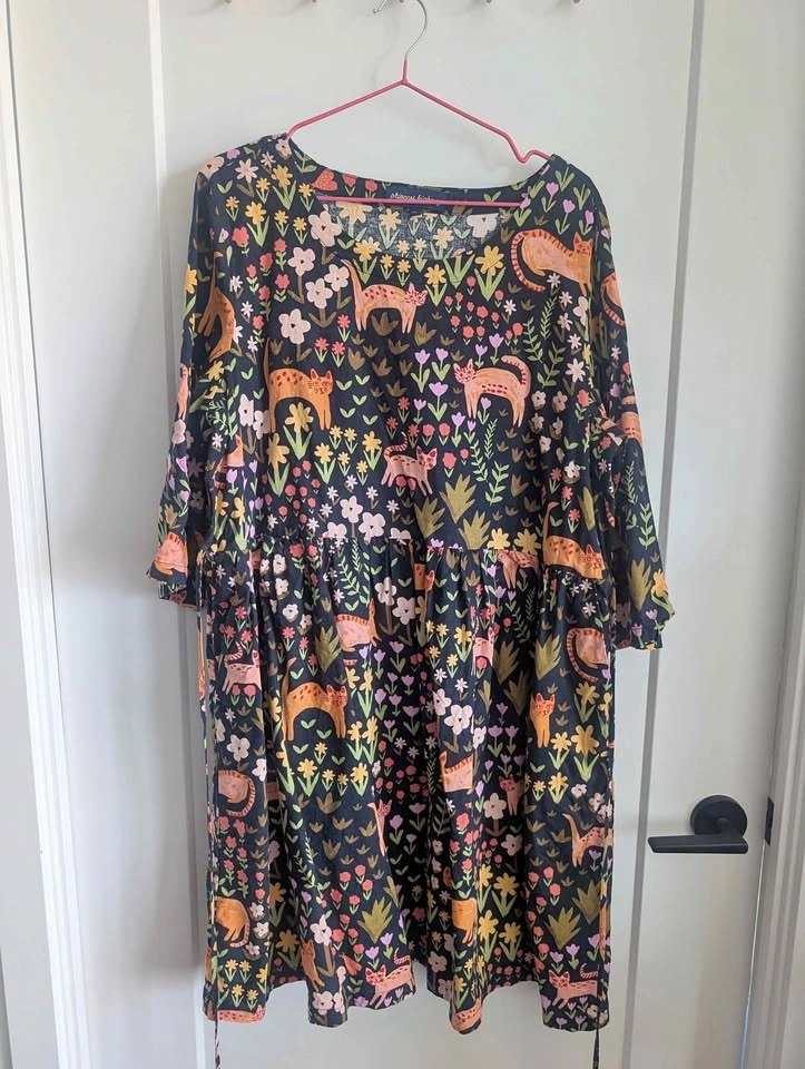 Cat Dress - Princess Highway Size XL