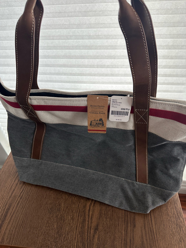 BRAND NEW with Tags Roots Cabin Collection Tote - photo 2