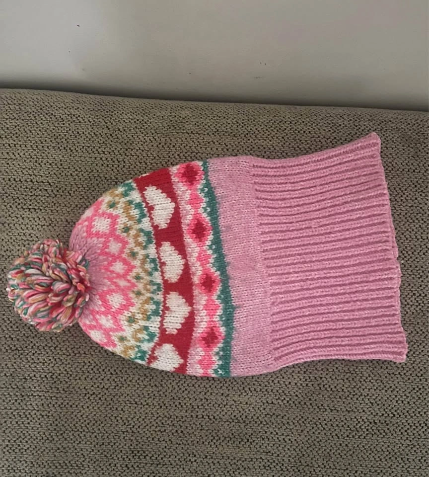Old Navy winter hat - photo 2