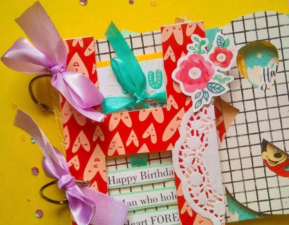 Customised Name Album - photo 2
