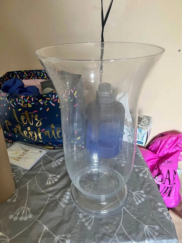 Glass vase