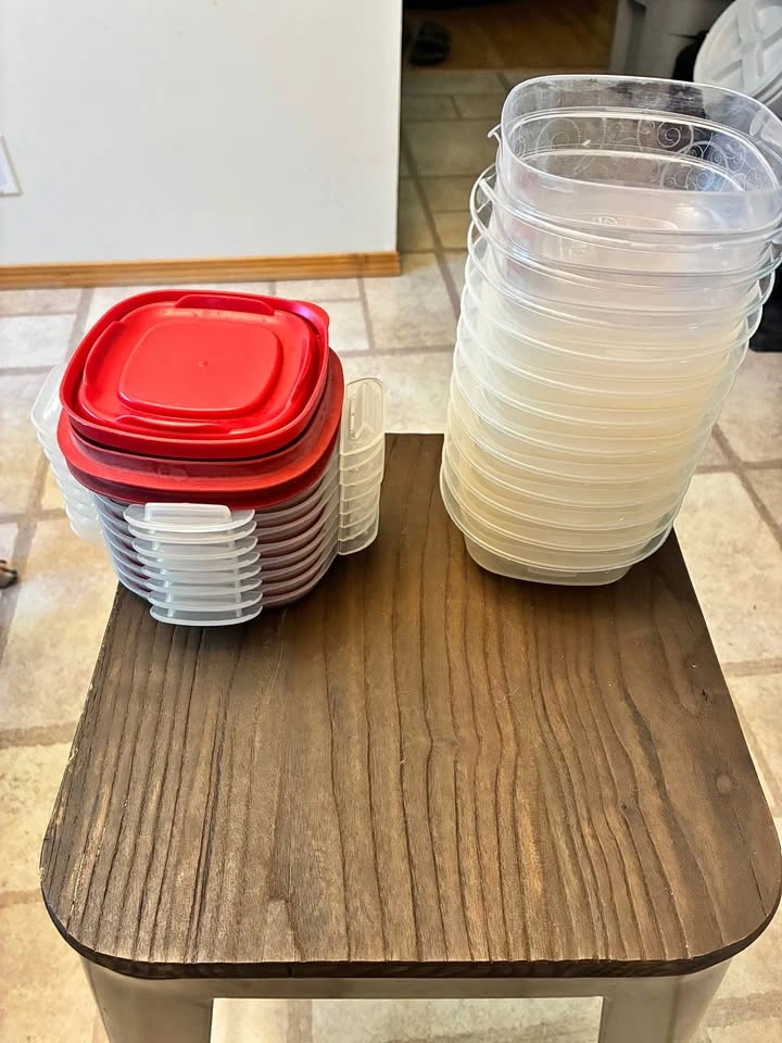 Plastic Food Storage Container Set