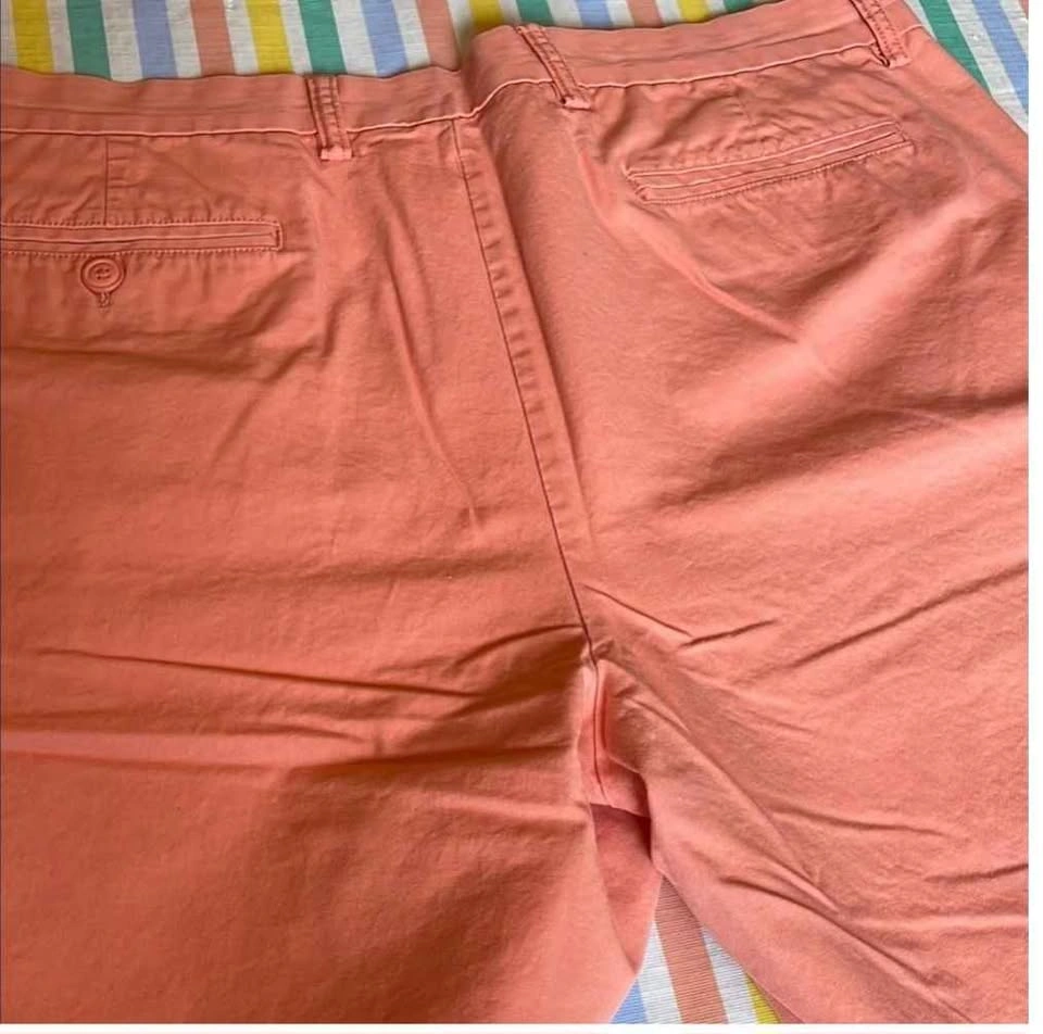 Men’s size 42 Chino Shorts. Old Navy. Salmon color. - photo 2
