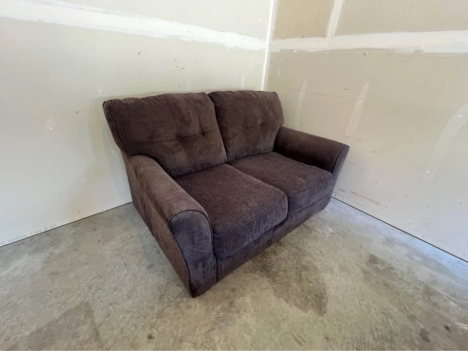 FREE DELIVERY 🚚 Couch Barn Brown Sofa Couch - photo 5