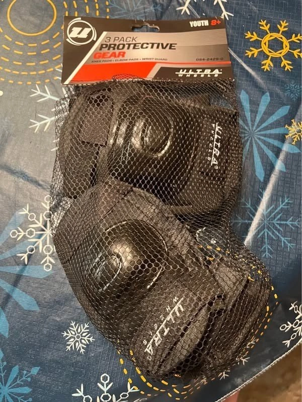 Capix Falcon Adjustable Inline Skates (Size 5-8) - photo 3