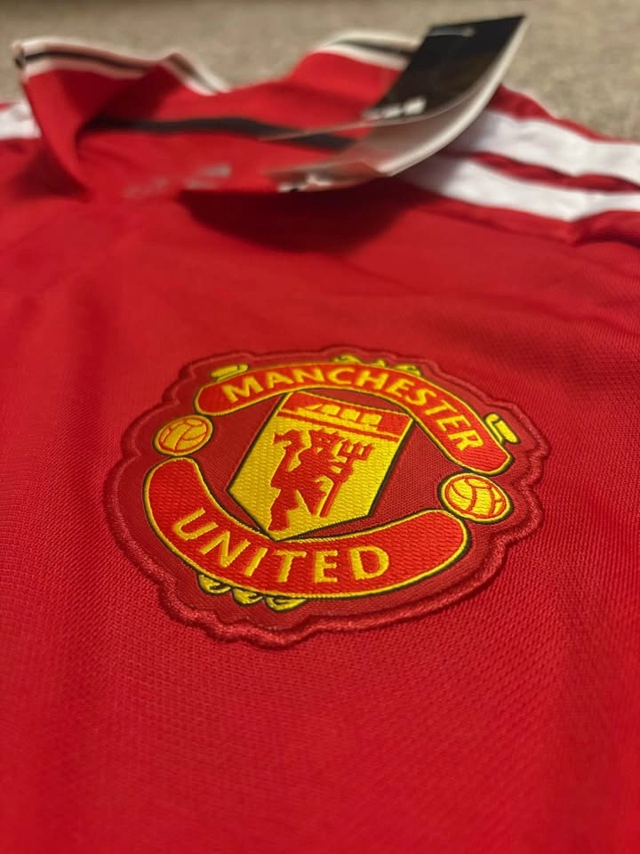 Manchester United 2026-2027 Jersey - photo 3
