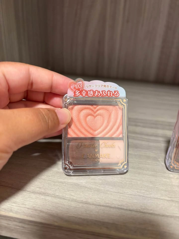 Two Canmake Powder Cheeks P01 and P03 - photo 2